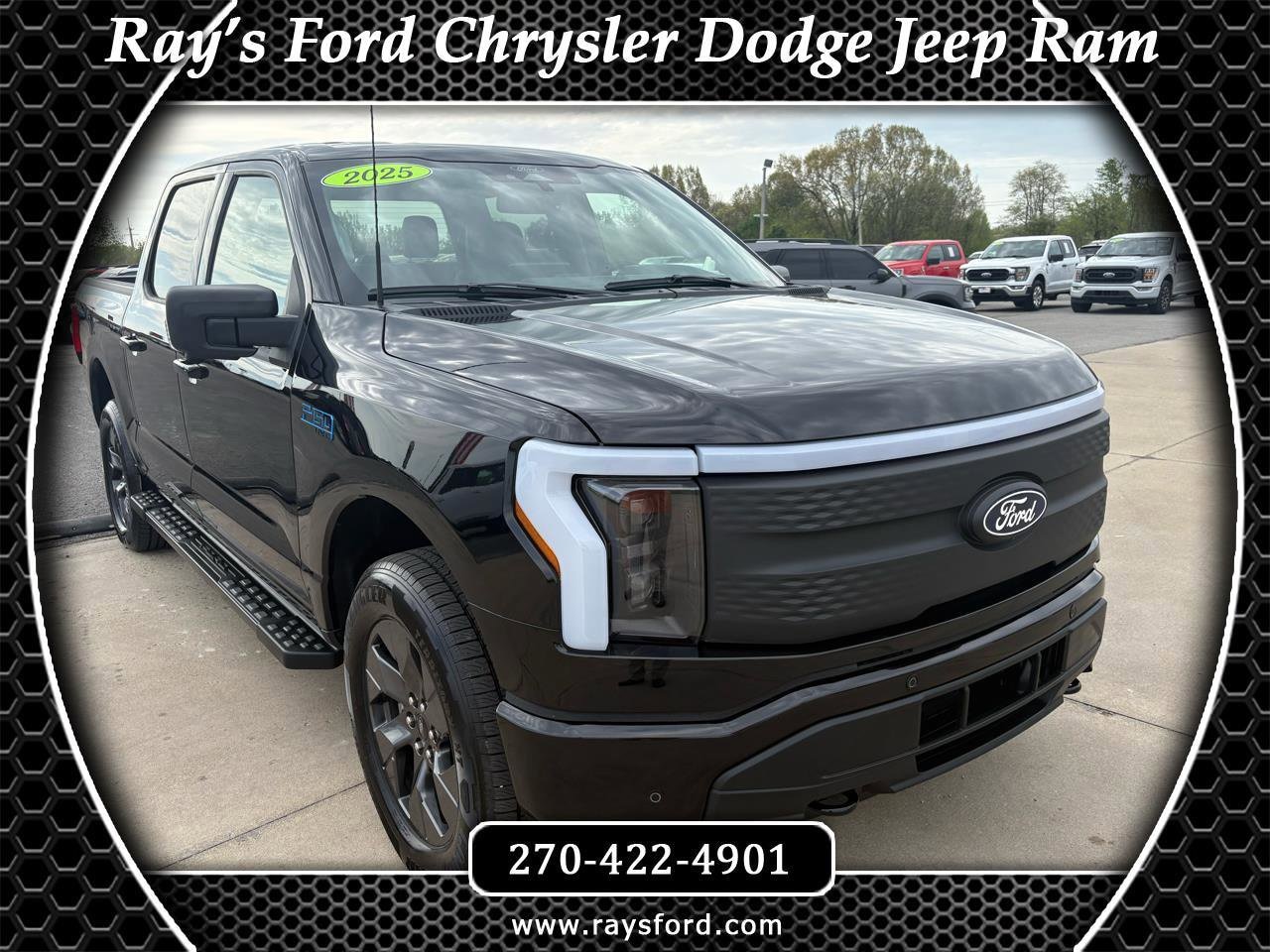 2025 Ford F-150 Lightning Flash's photo