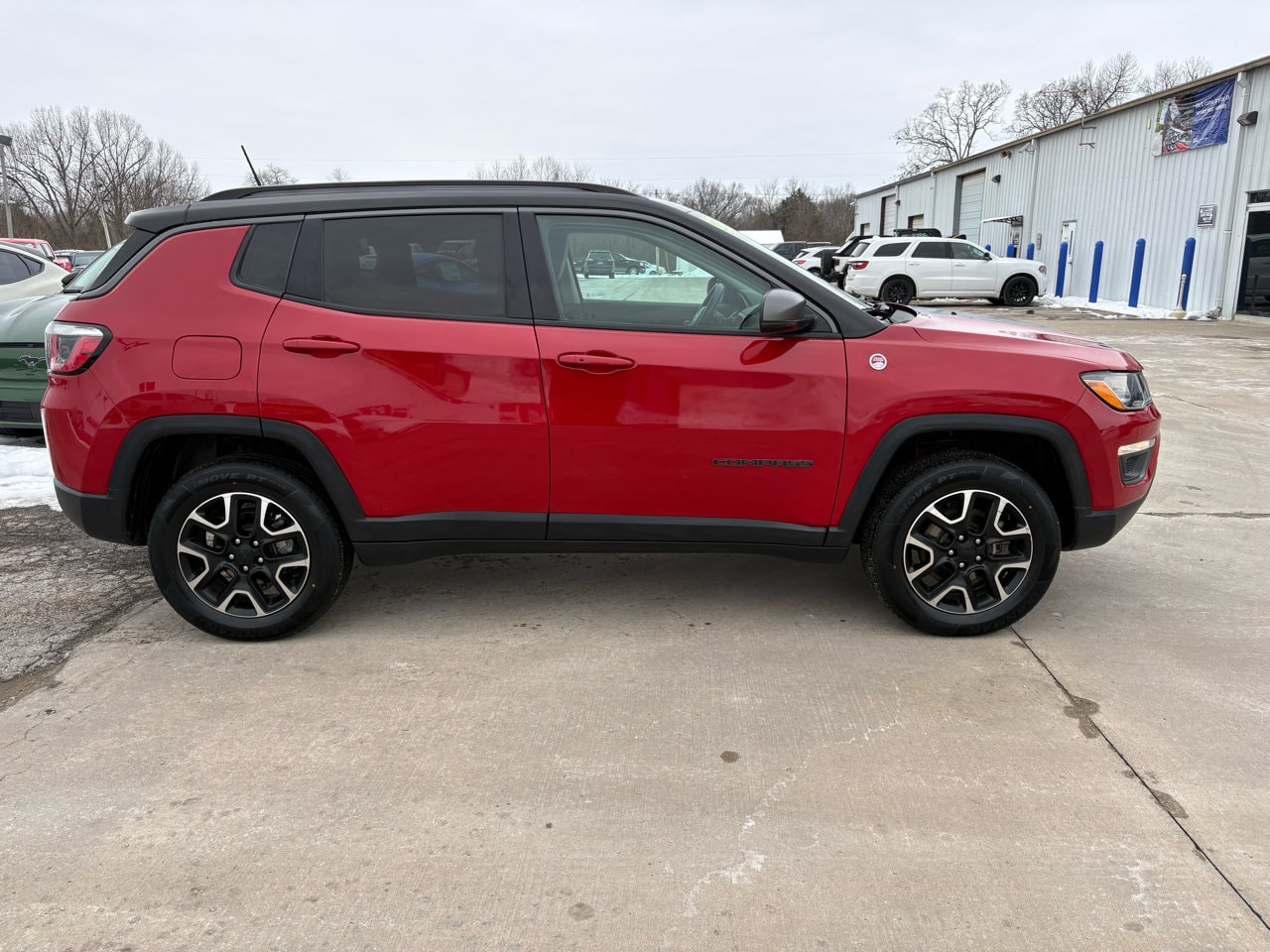 Used 2020 Jeep Compass Trailhawk with VIN 3C4NJDDB2LT214386 for sale in Brandenburg, KY
