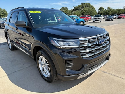 2025 Ford Explorer Active SUV