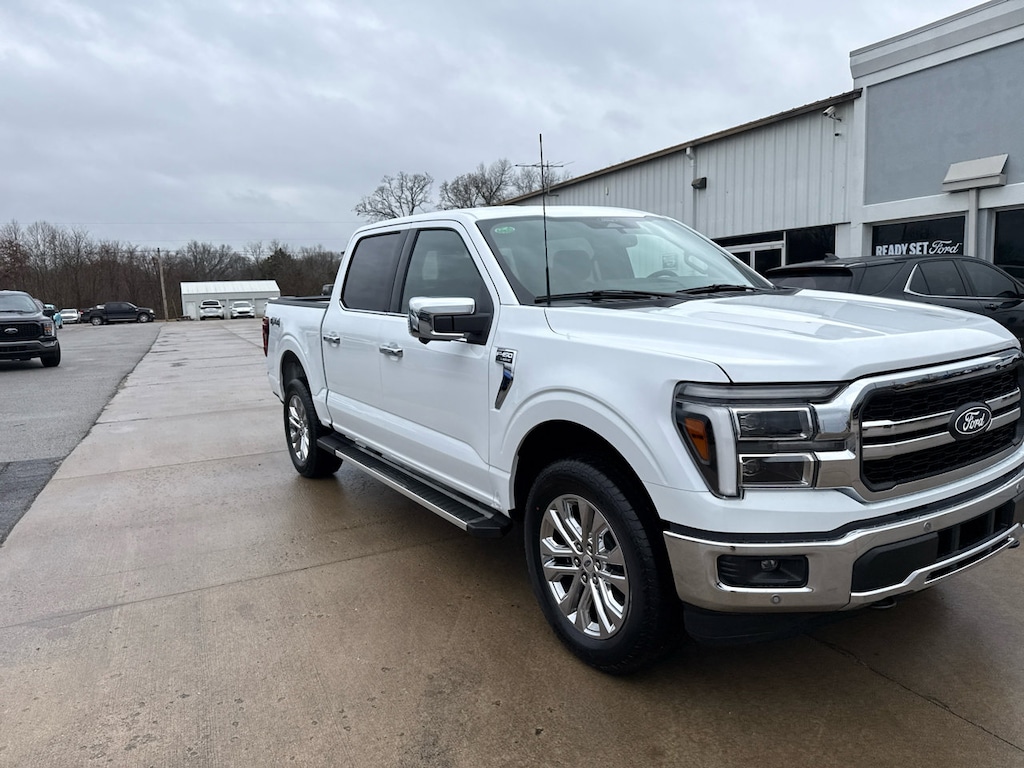 New 2025 Ford F-150 Lariat Truck SuperCrew Cab