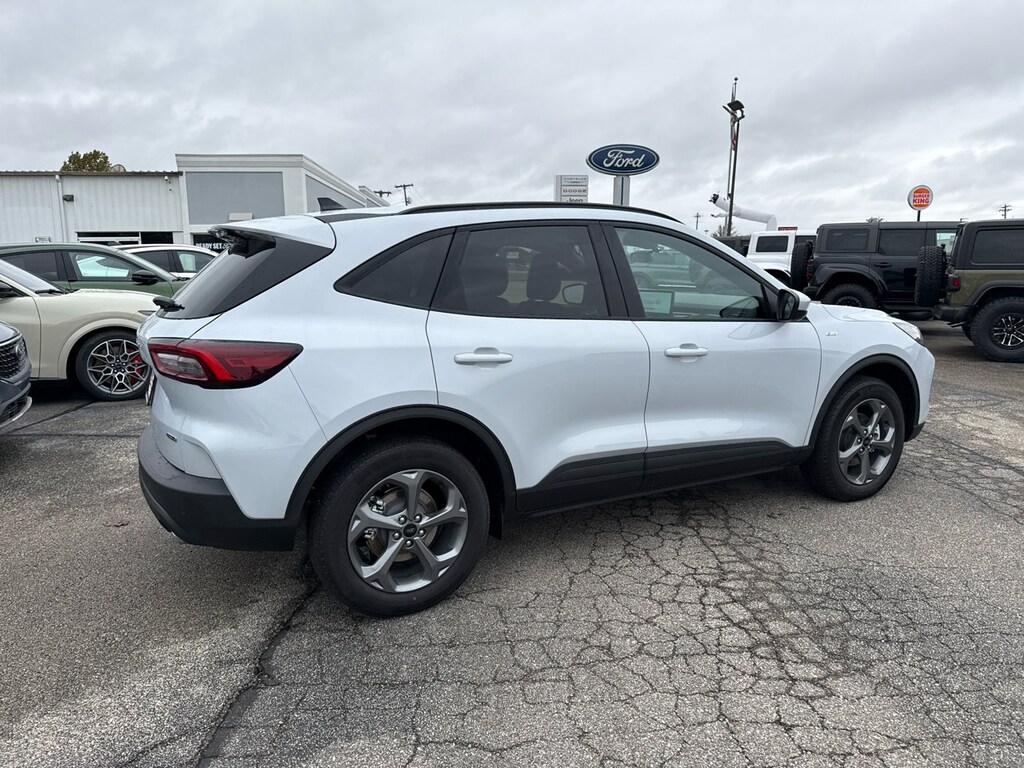 New 2026 Ford Escape ST-Line Select SUV