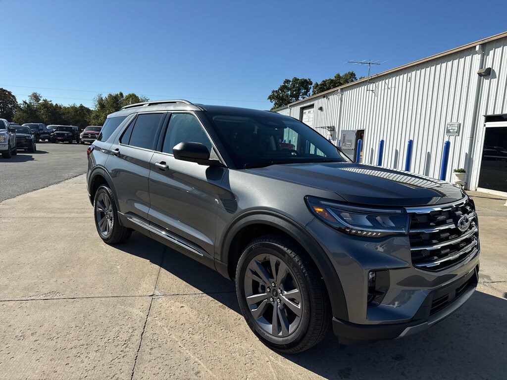 New 2025 Ford Explorer Active SUV