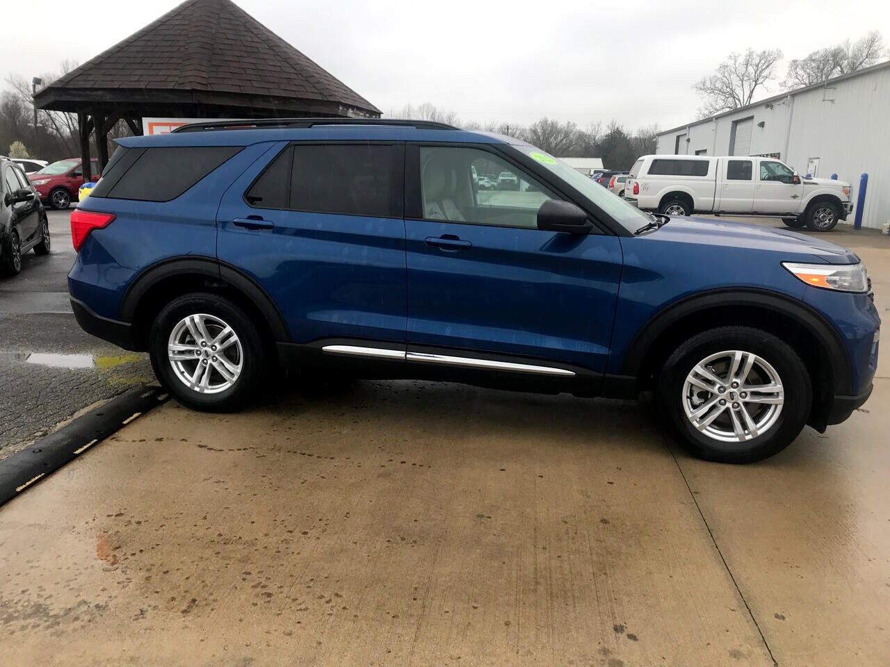 Used 2022 Ford Explorer XLT with VIN 1FMSK8DH6NGA87012 for sale in Brandenburg, KY