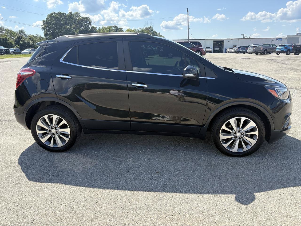 Used 2019 Buick Encore Preferred with VIN KL4CJASB2KB932684 for sale in Brandenburg, KY