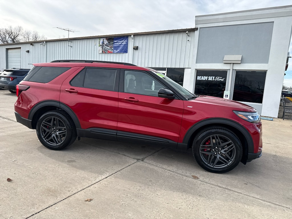 New 2026 Ford Explorer ST-Line SUV