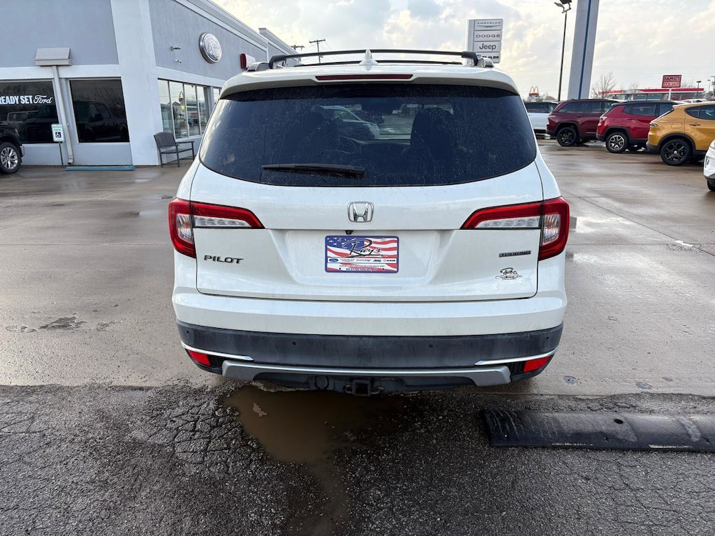 Used 2019 Honda Pilot Touring 7-Passenger FWD SUV