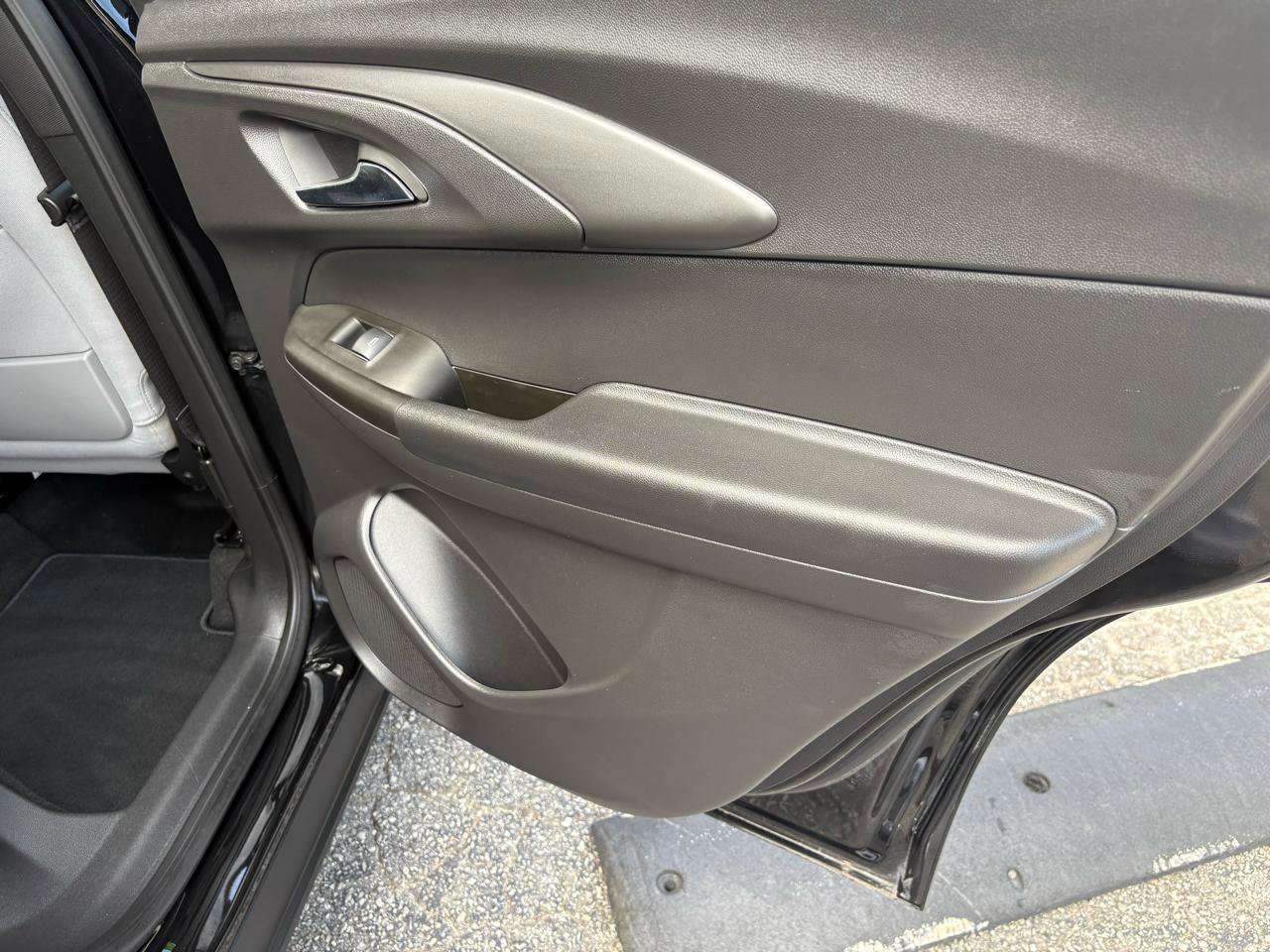 2024 Chevrolet TrailBlazer LS - Photo 46