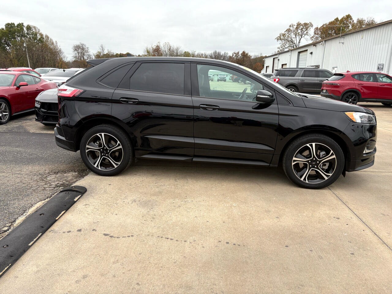 Used 2024 Ford Edge ST with VIN 2FMPK4APXRBA35678 for sale in Brandenburg, KY