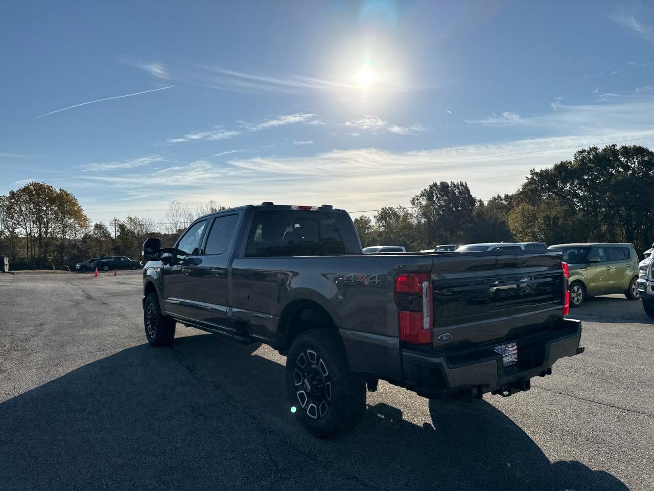 2026 Ford F-350 Super Duty Platinum - Photo 10