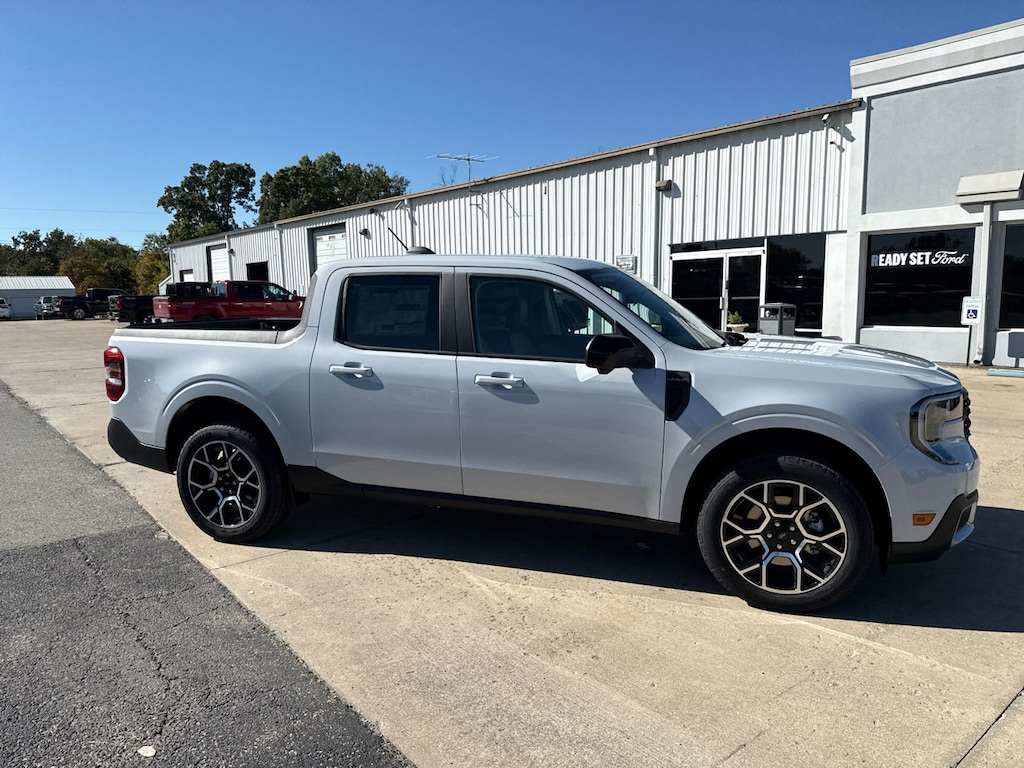 New 2025 Ford Maverick Lariat Truck SuperCrew