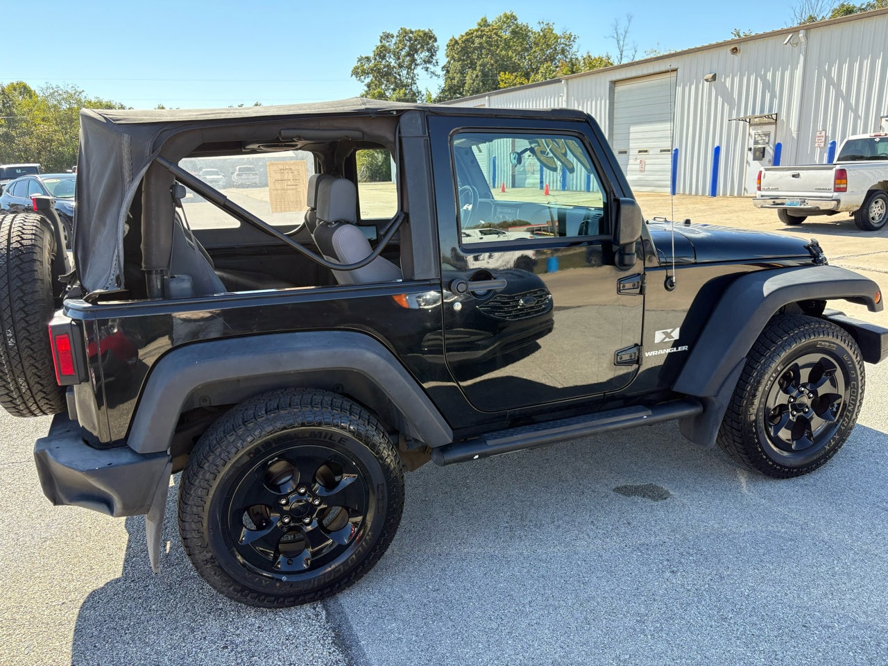 Used 2007 Jeep Wrangler X with VIN 1J4FA24167L173983 for sale in Brandenburg, KY