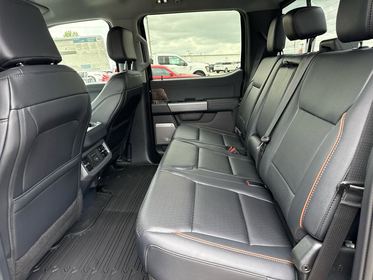 2026 Ford F-350 Super Duty Lariat - Photo 22