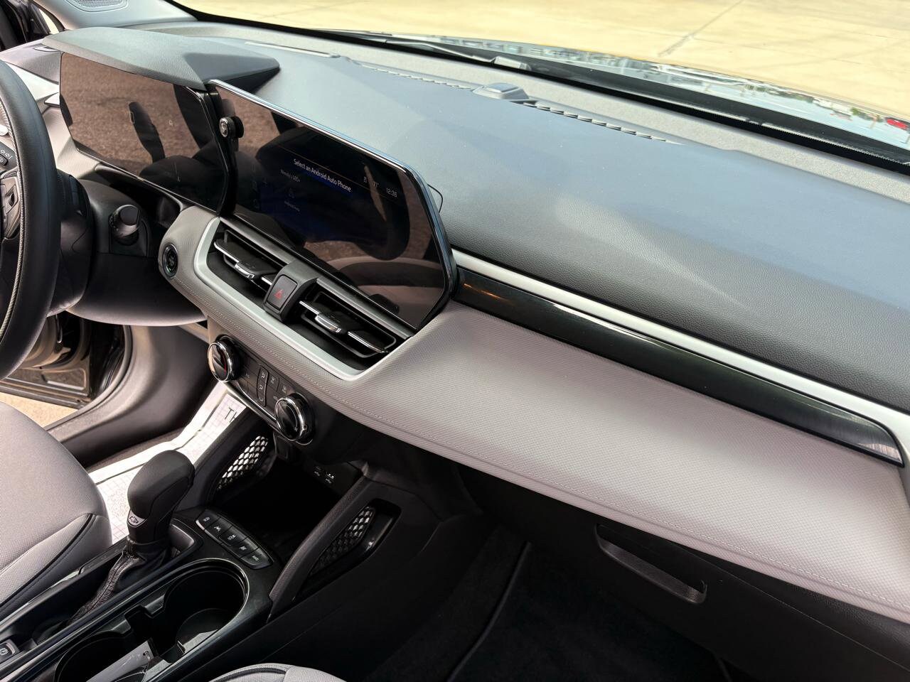 2024 Chevrolet TrailBlazer LS - Photo 36