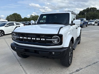2026 Ford Bronco Outer Banks SUV