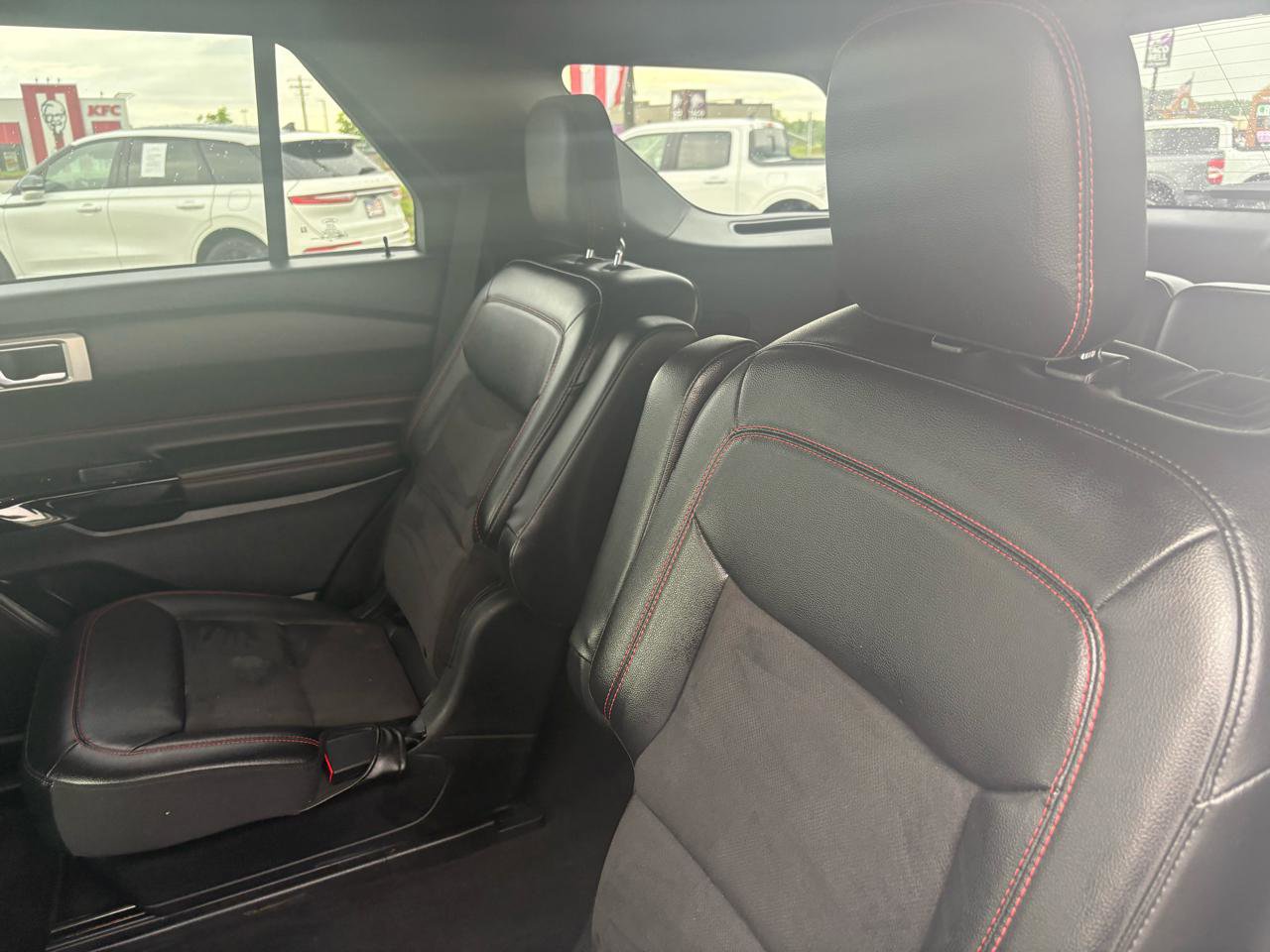 2023 Ford Explorer ST-LINE - Photo 40