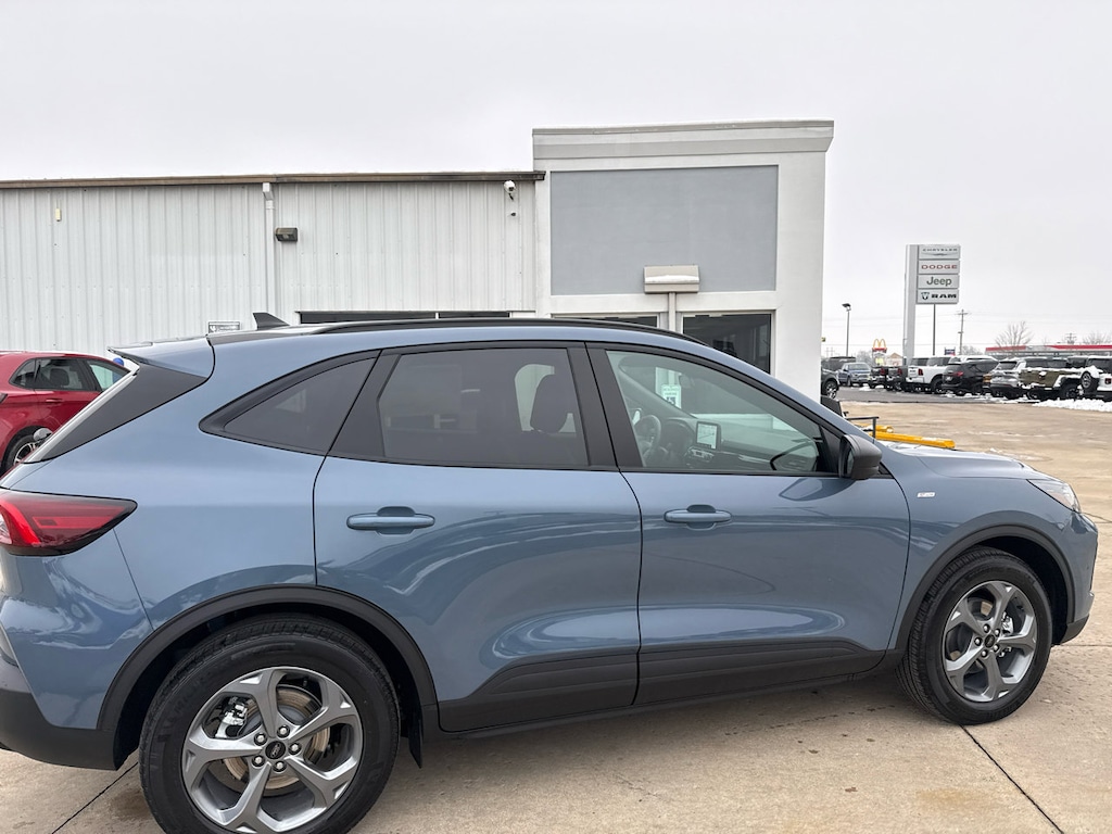 New 2026 Ford Escape ST-Line SUV