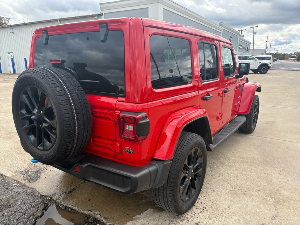 Used 2023 Jeep Wrangler 4xe Sahara SUV