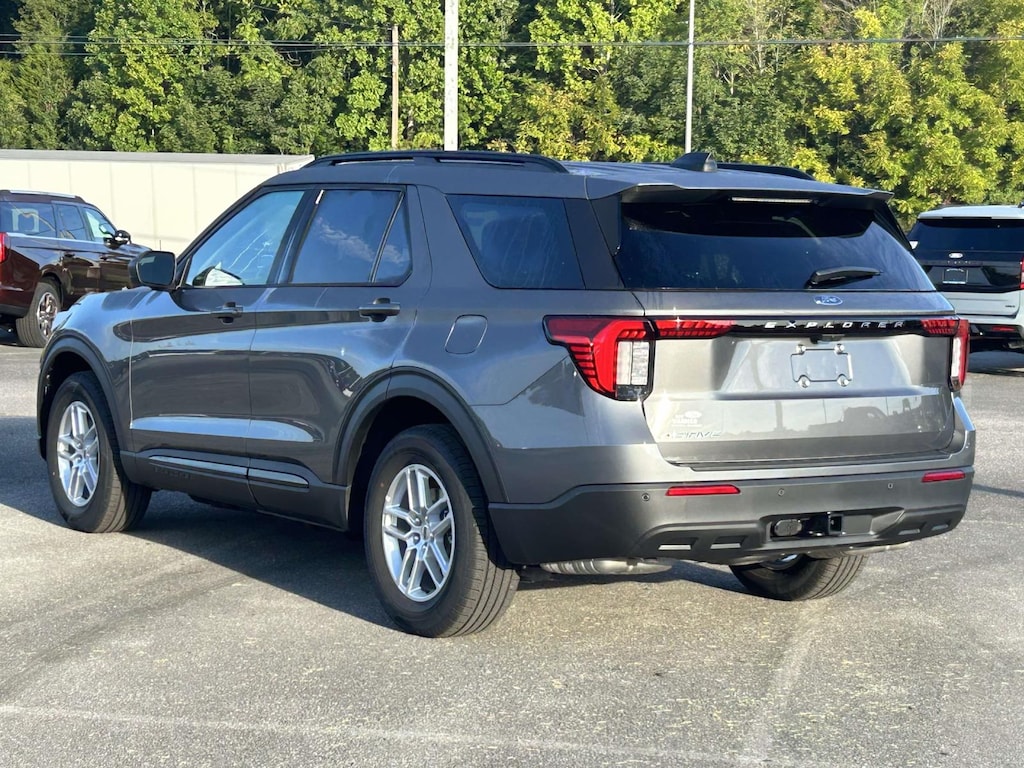 New 2026 Ford Explorer Active SUV