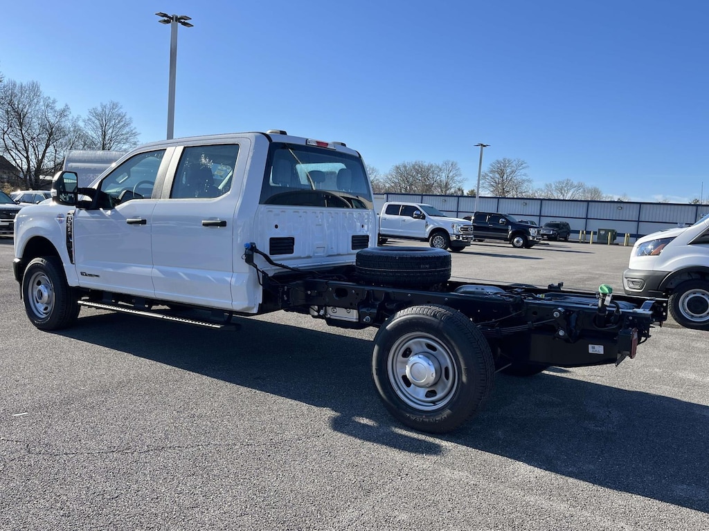 New 2026 Ford Chassis Cab F-350 XL TRUCK