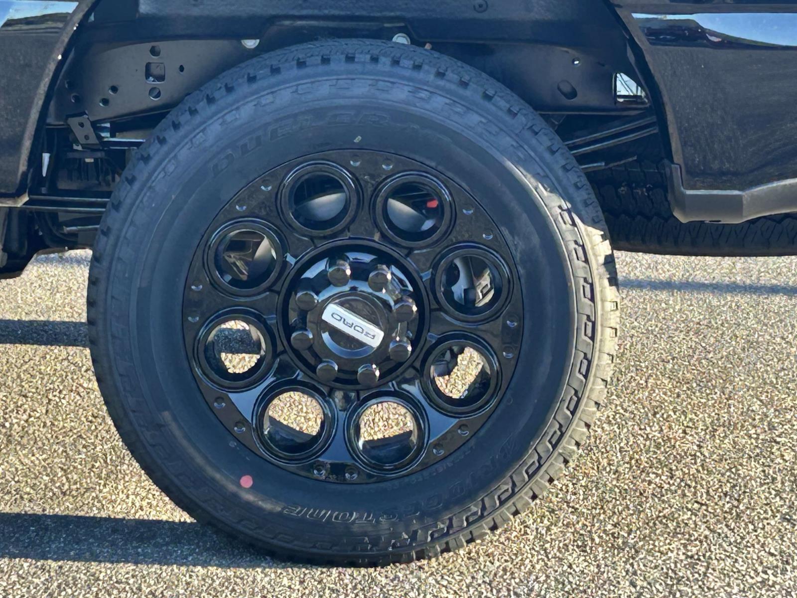 New 2027 Ford Super Duty F-250® Lariat® TRUCK