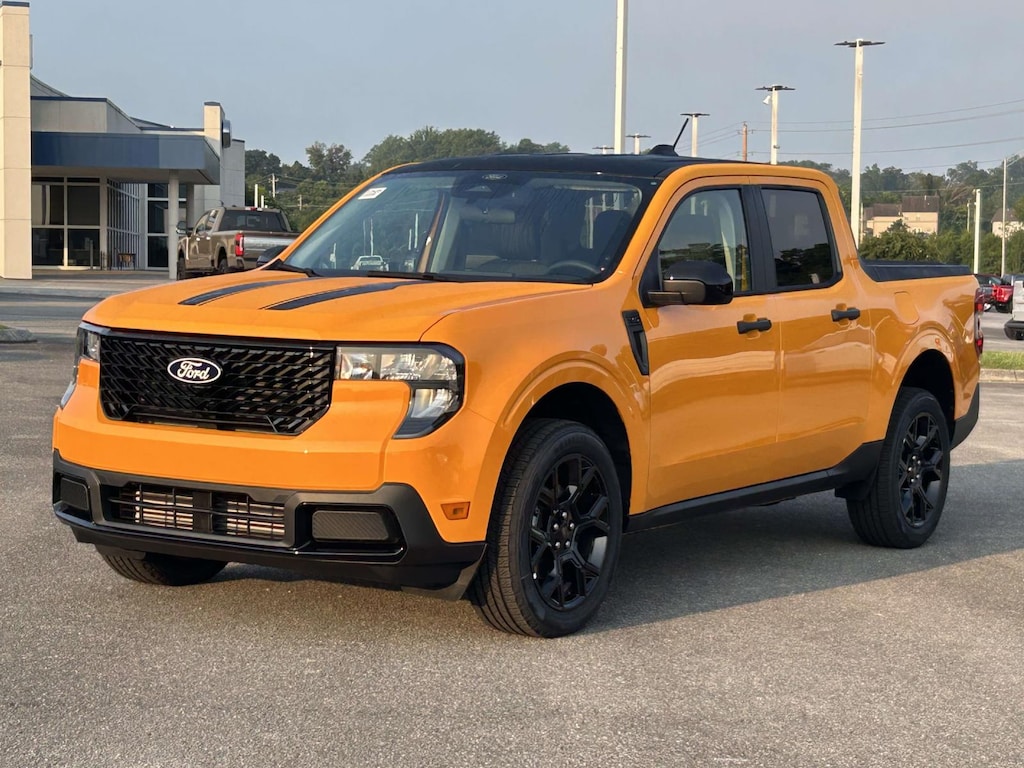 New 2026 Ford Maverick XLT TRUCK