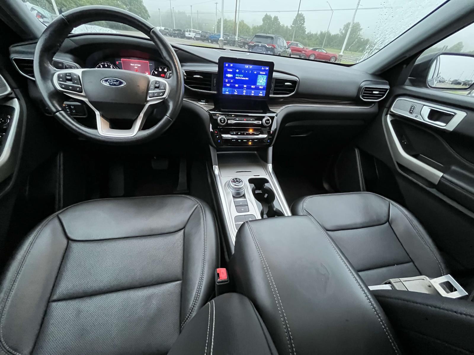 2022 Ford Explorer Limited - Photo 10