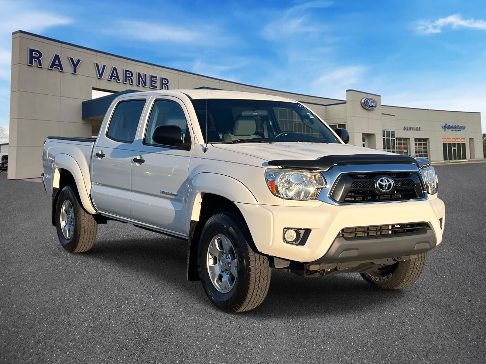 2014 Toyota Tacoma PreRunner's photo