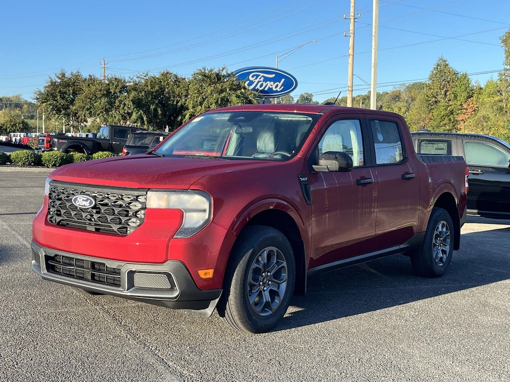 New 2025 Ford Maverick XLT TRUCK