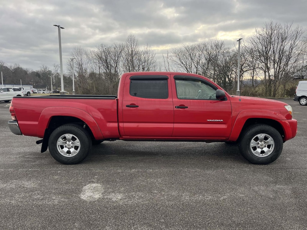 Used 2005 Toyota Tacoma Prerunner Truck