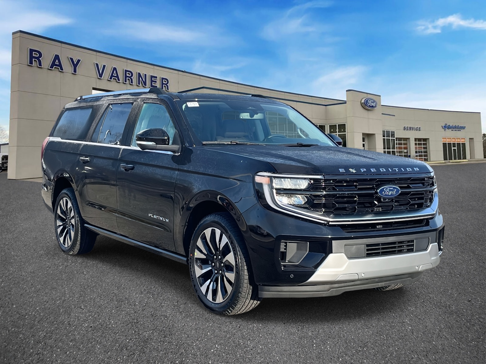 2025 Ford Expedition Platinum's photo