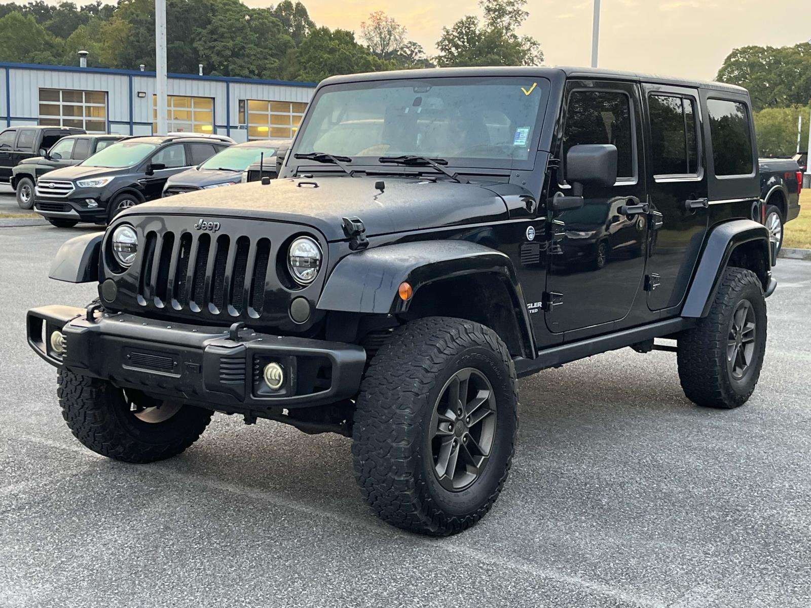 Used 2013 Jeep Wrangler Unlimited Sahara with VIN 1C4BJWEG8DL509580 for sale in Clinton, TN