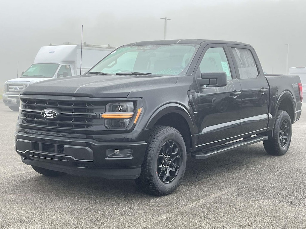 New 2025 Ford F-150 XLT TRUCK