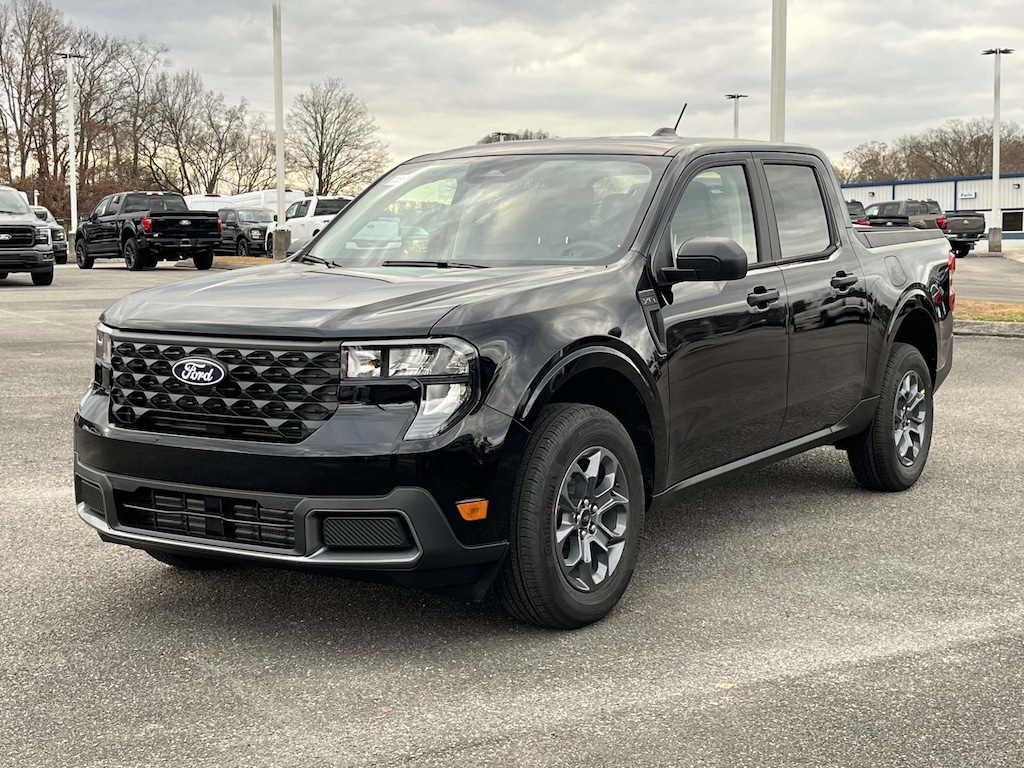 New 2025 Ford Maverick XLT TRUCK