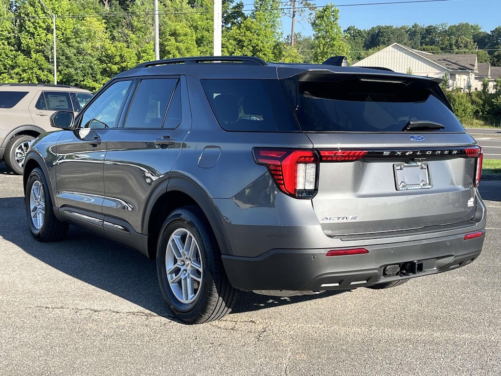 New 2026 Ford Explorer Active SUV
