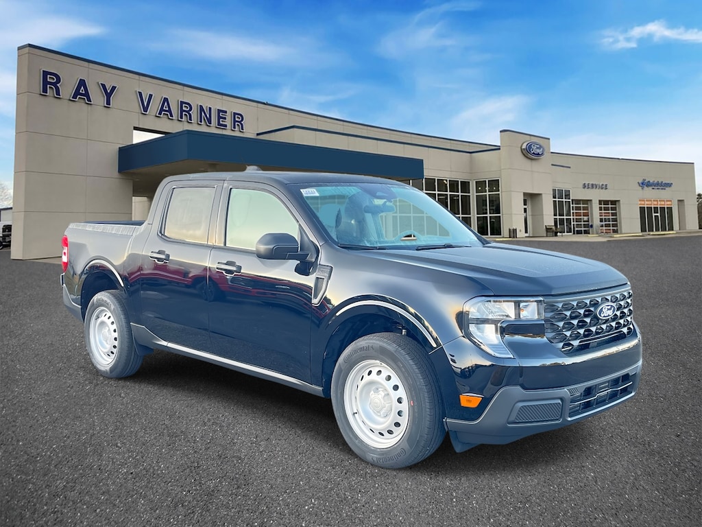 New 2025 Ford Maverick XL TRUCK