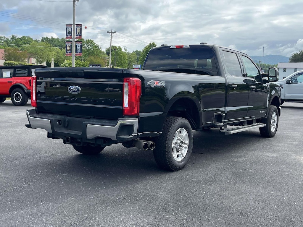 Used 2025 Ford Super Duty F-250 SRW XLT 4WD Crew Cab 6.75 Box Crew Cab Pickup