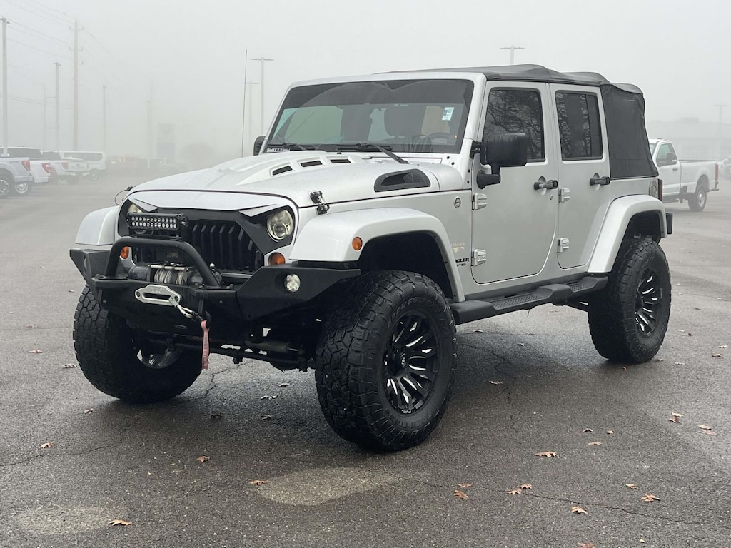Used 2011 Jeep Wrangler Unlimited Sahara SUV
