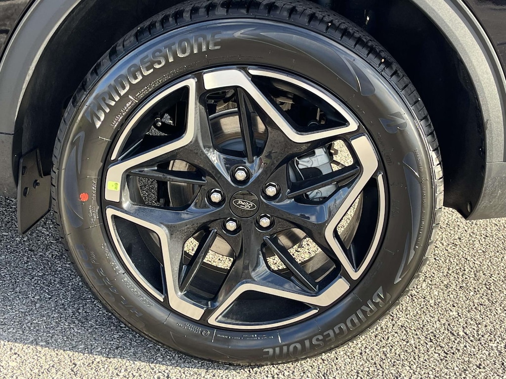 New 2026 Ford Escape Platinum SUV