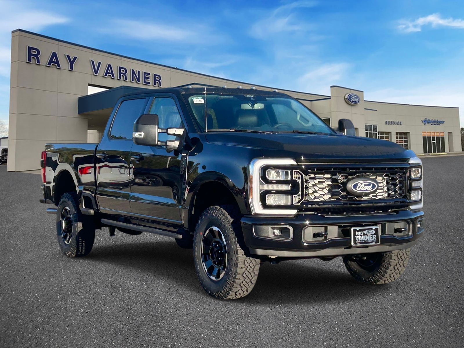 New 2027 Ford Super Duty F-250® Lariat® TRUCK