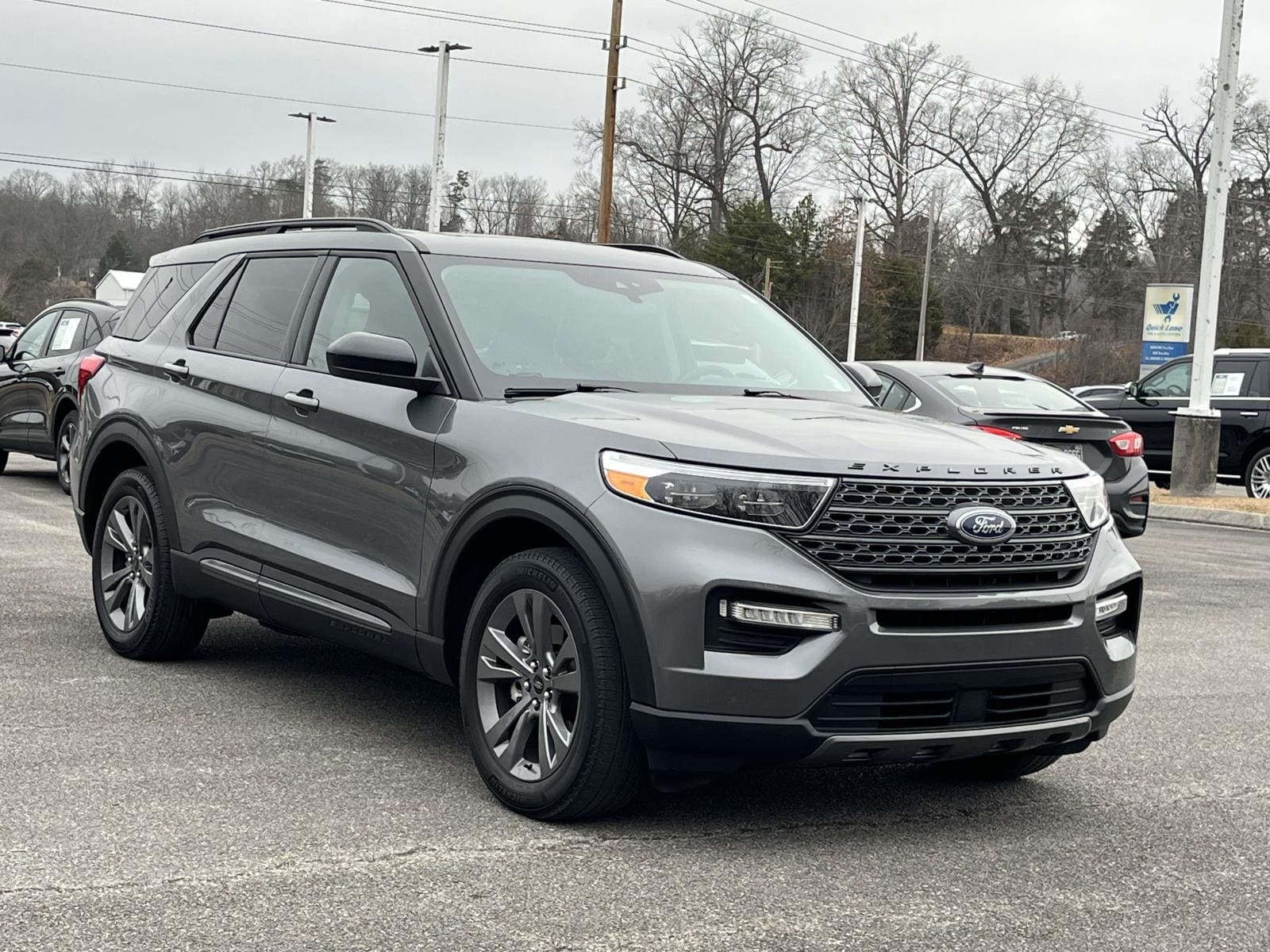 2022 Ford Explorer XLT's photo