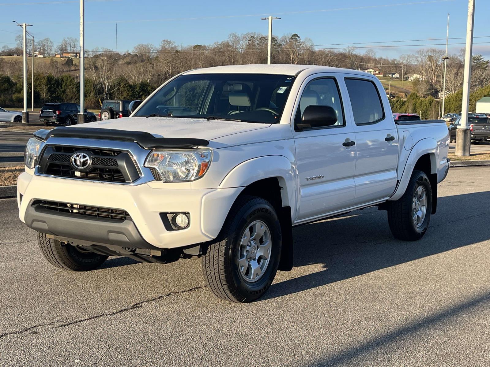 Used 2014 Toyota Tacoma PreRunner with VIN 3TMJU4GN7EM168014 for sale in Clinton, TN