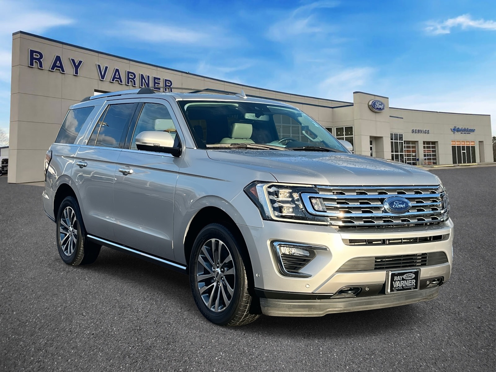2018 Ford Expedition Limited's photo
