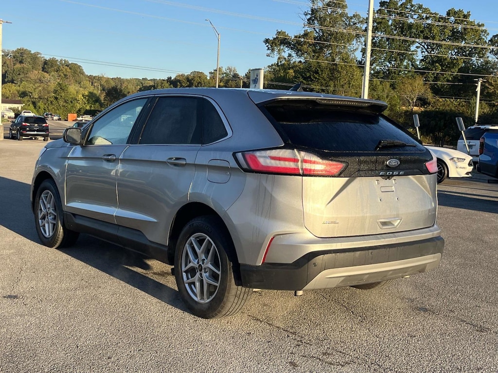 Used 2024 Ford Edge SEL SUV