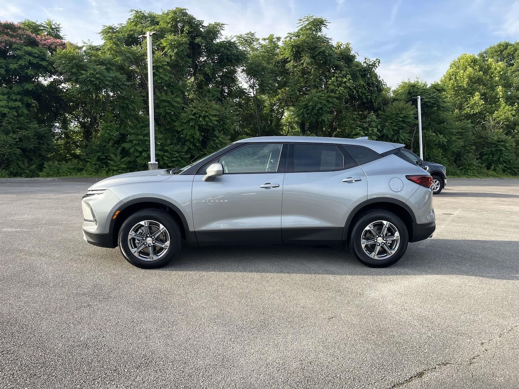 Used 2025 Chevrolet Blazer LT SUV