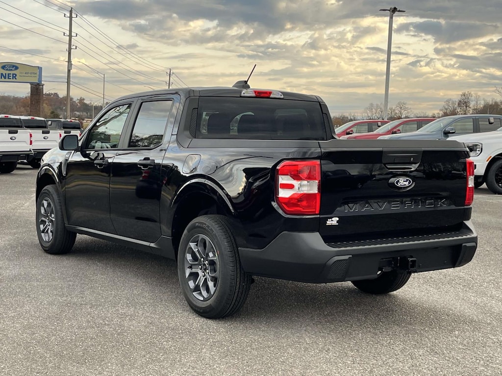 New 2025 Ford Maverick XLT TRUCK