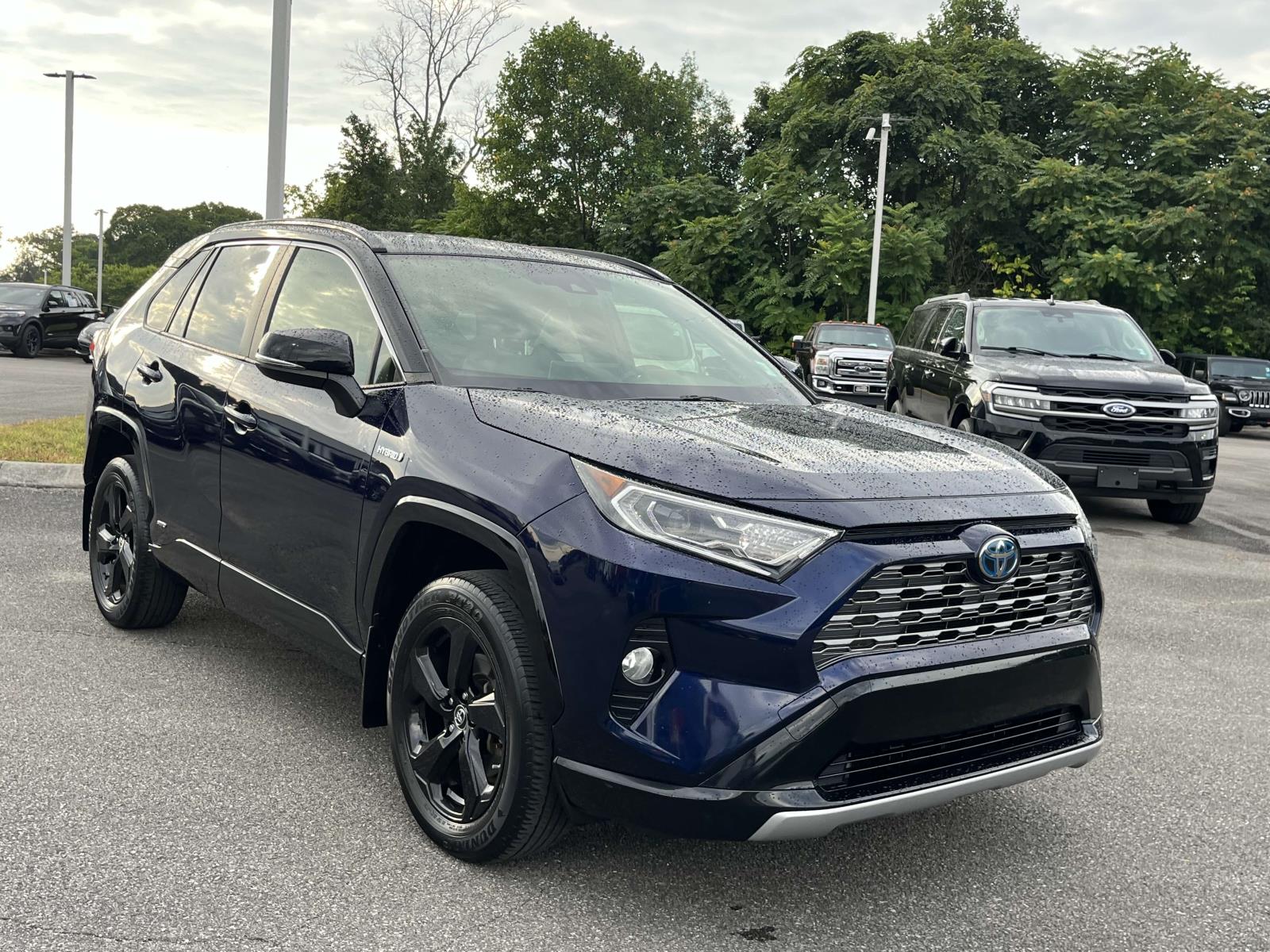 2019 Toyota RAV4 Hybrid XSE AWD (Natl)