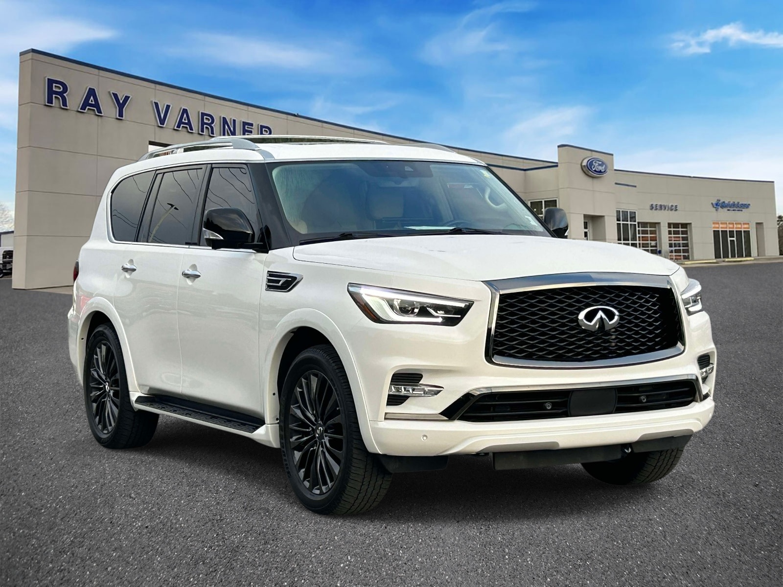 Used 2023 INFINITI QX80 Premium Select
