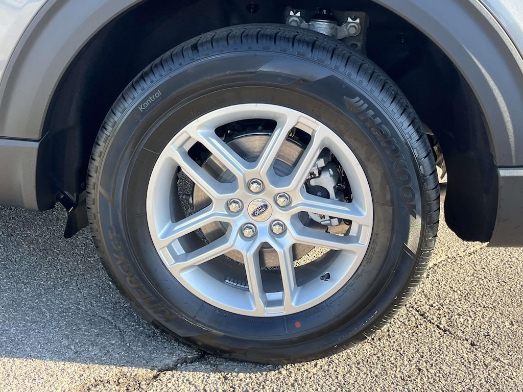 New 2026 Ford Explorer Active SUV