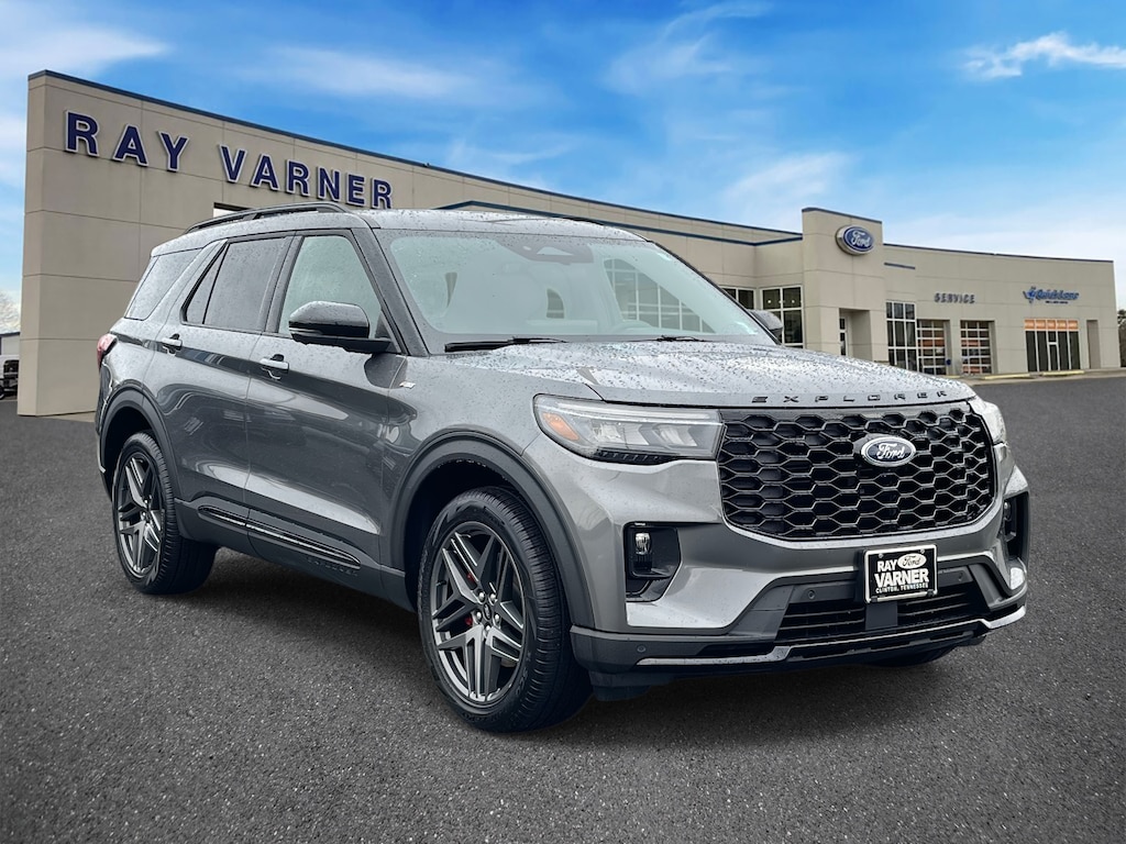 Used 2025 Ford Explorer ST-Line SUV