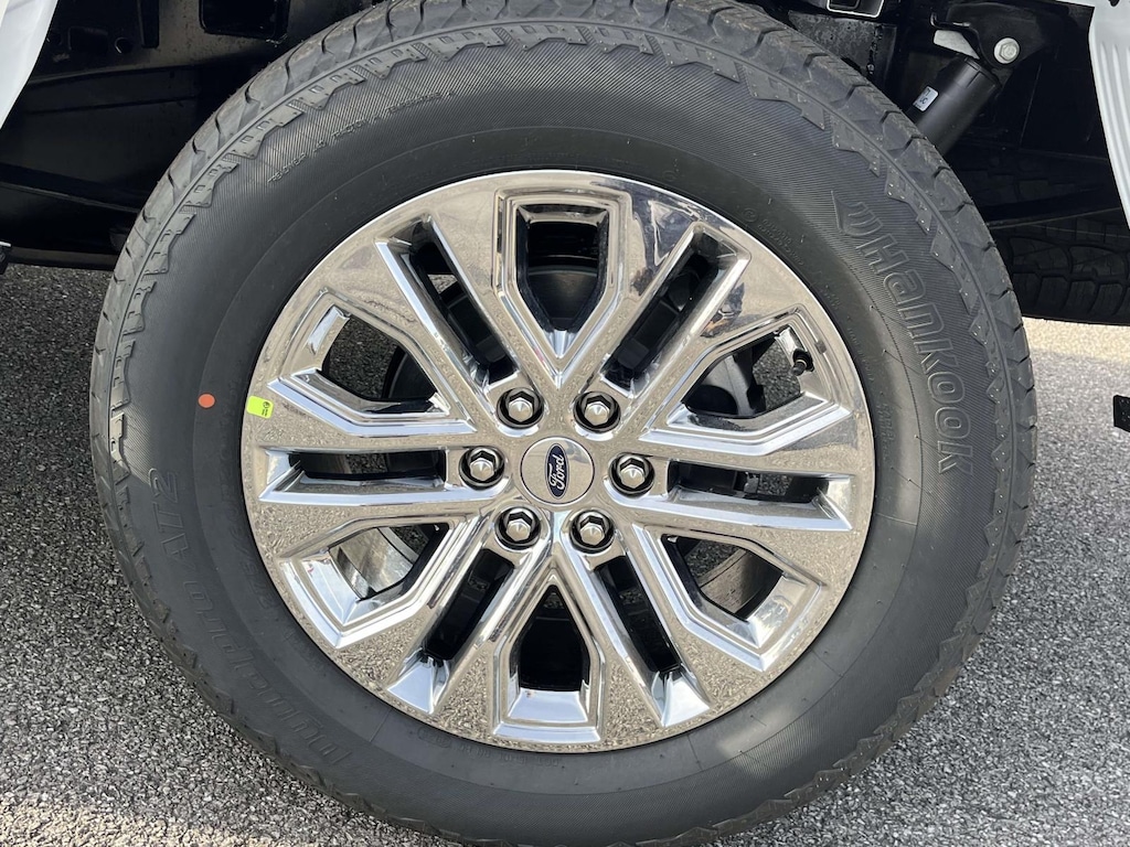 New 2026 Ford F-150 Lariat TRUCK